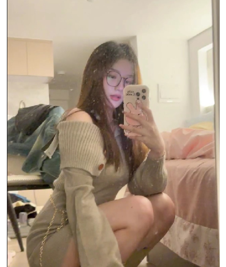 天河极品眼镜妹甜甜