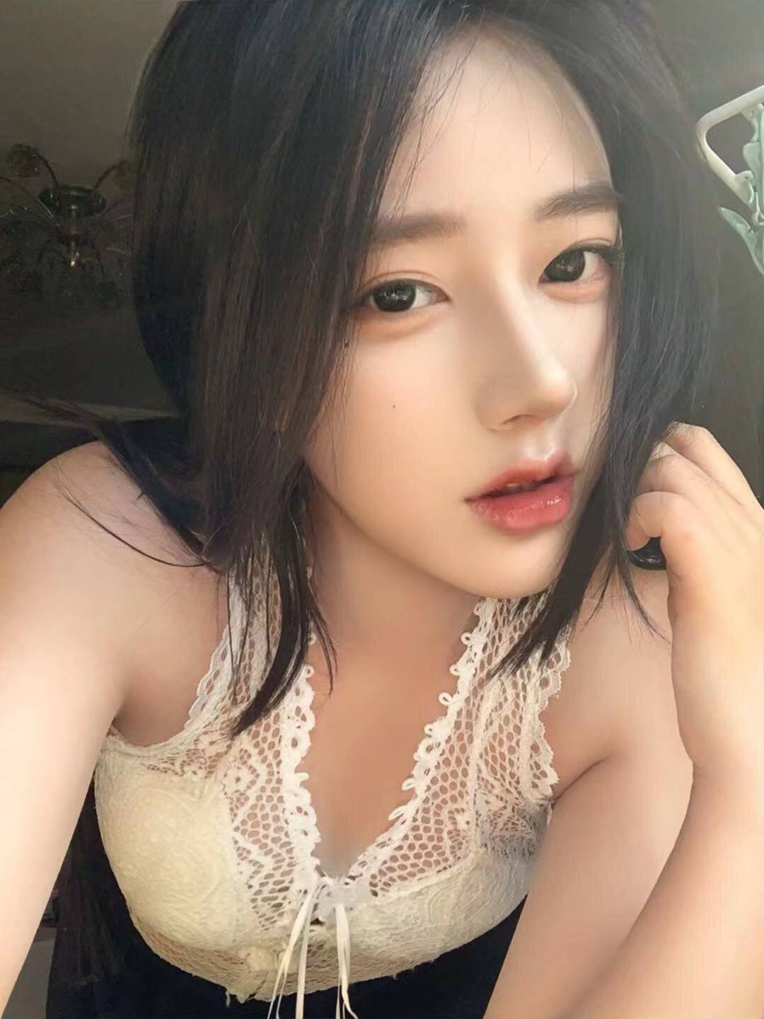 很敏感有颜值的小姐姐