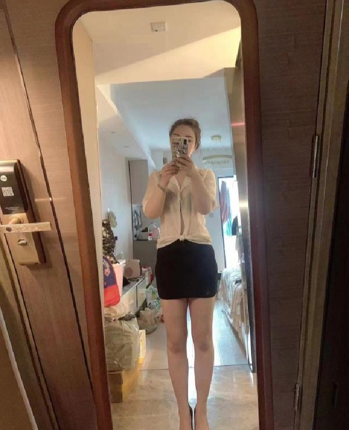 黑丝肉感ol尤物开心