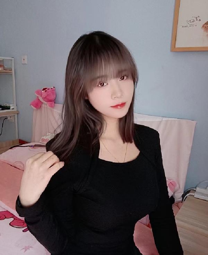 建邺新到大胸川妹子