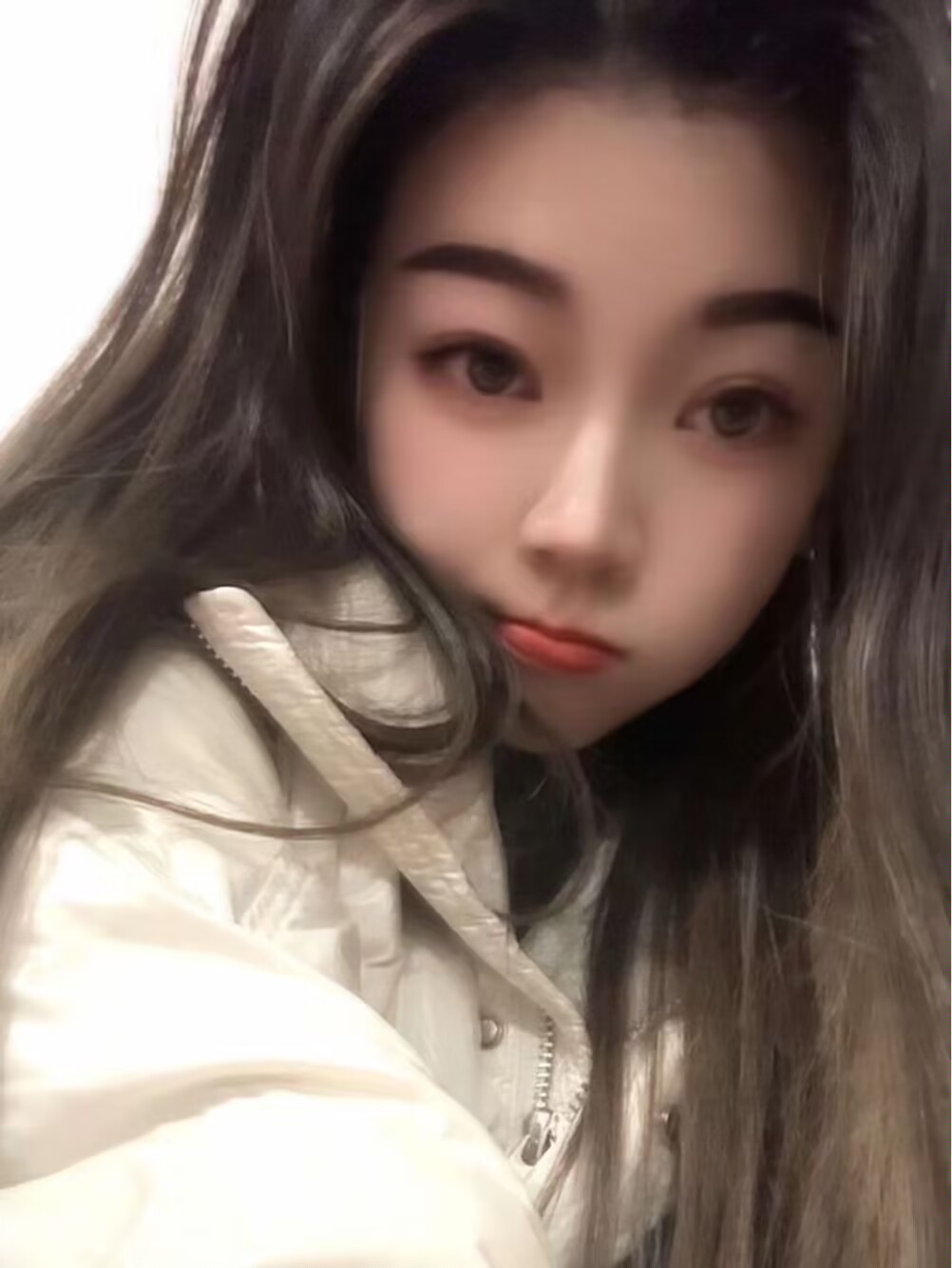 一个人的城市真的不容易，两个人相遇算是上天安排