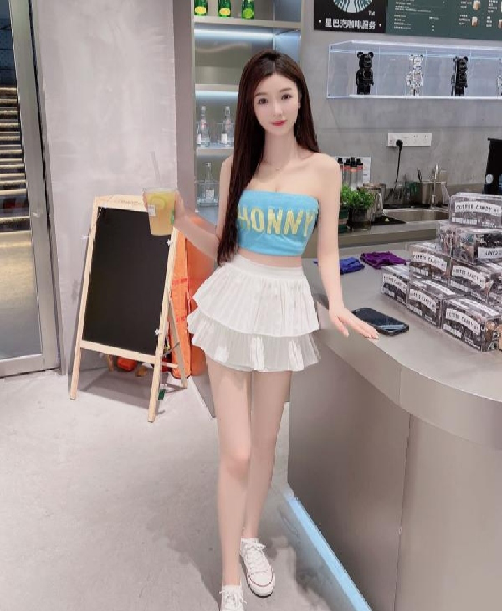 大胸火辣气质少妇