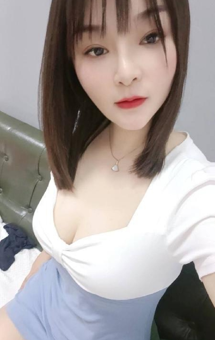 洪山区丰满大胸姐姐