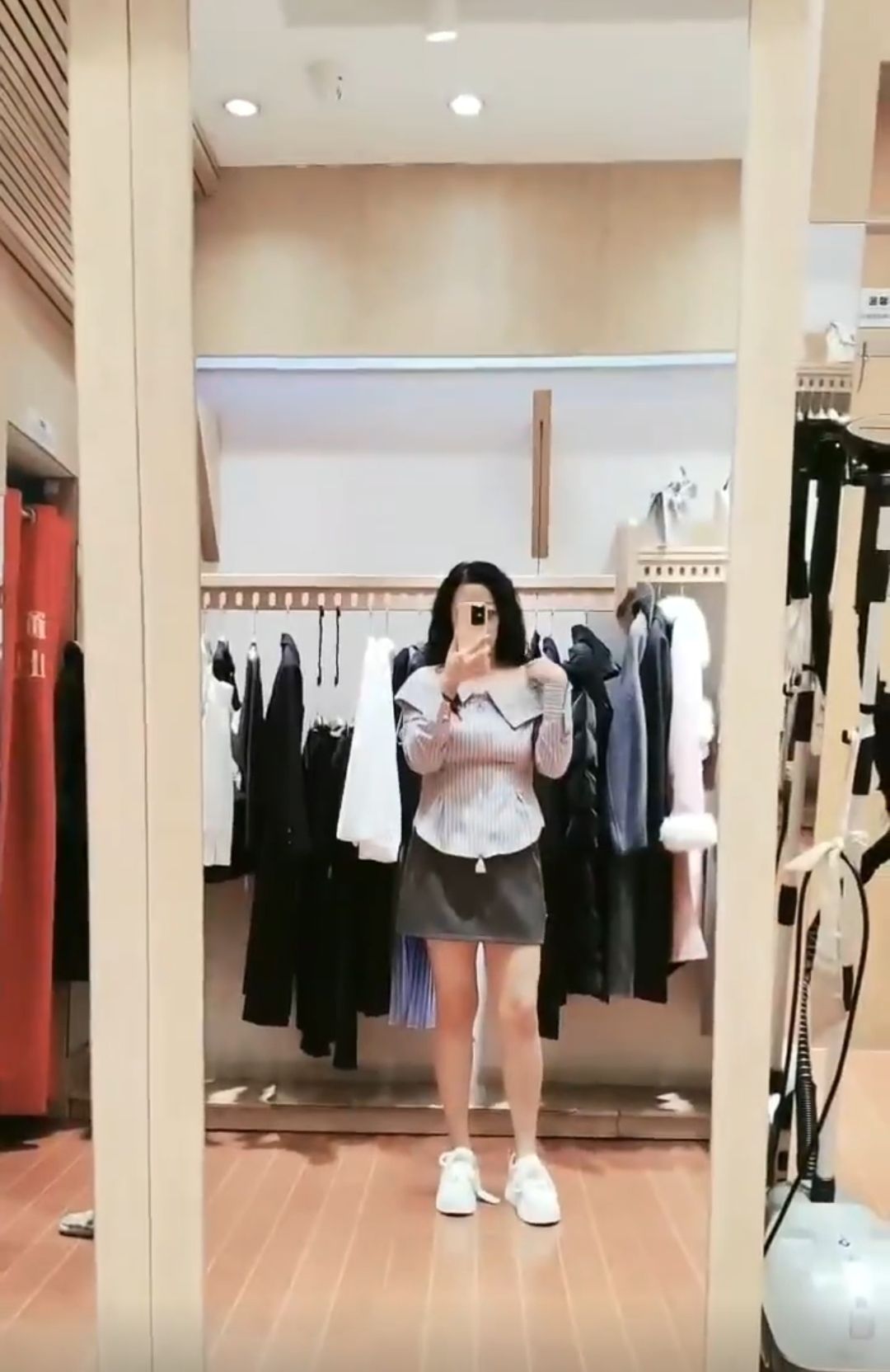 新人大胸熟女服务类型