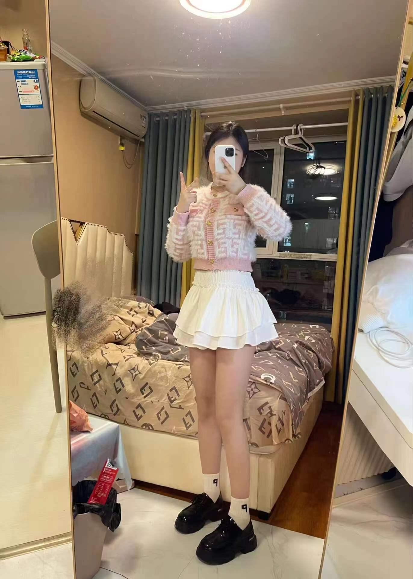 价格不贵颜值身材不错