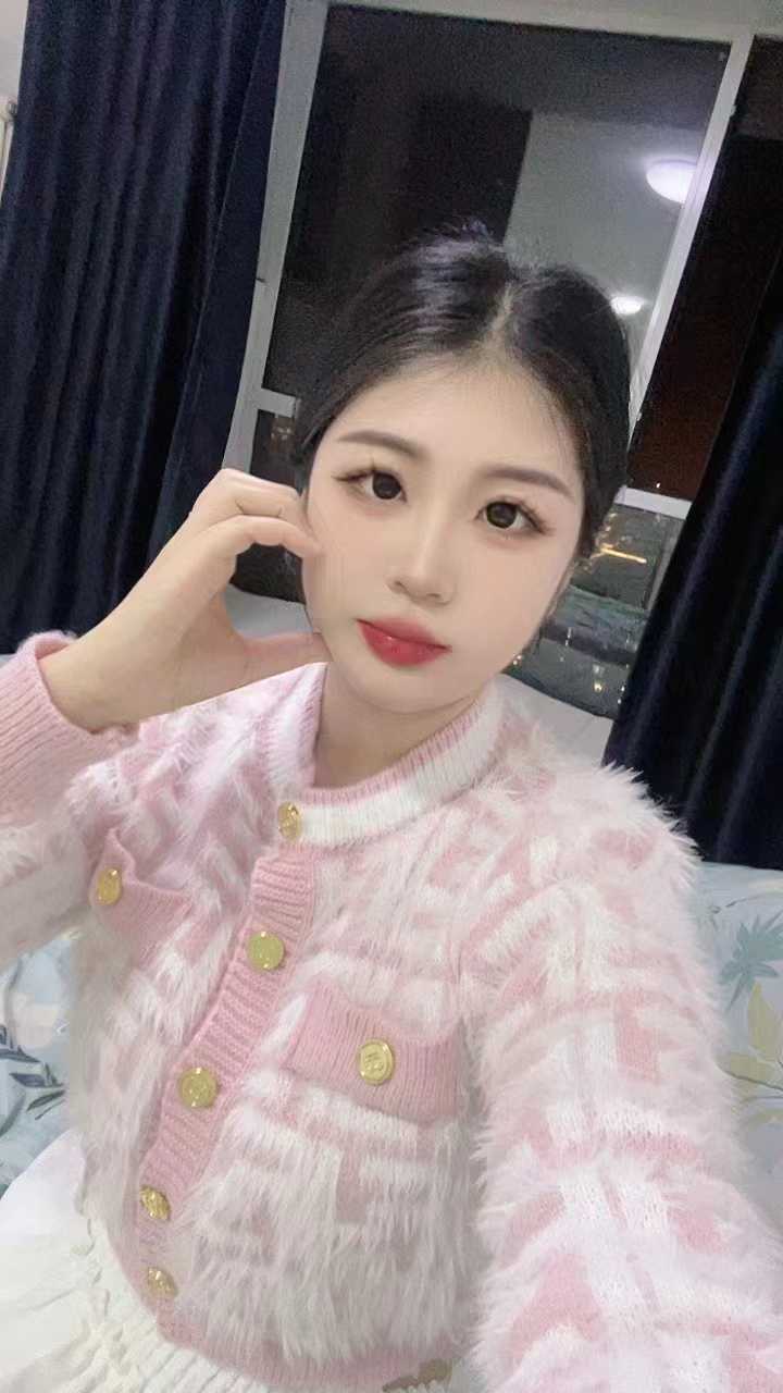 价格不贵颜值身材不错