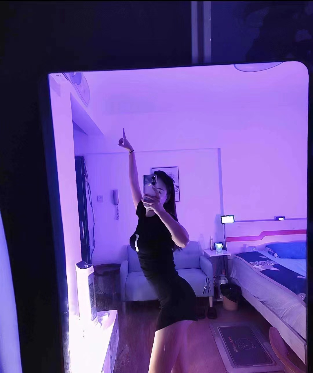 还不错的年轻妹子