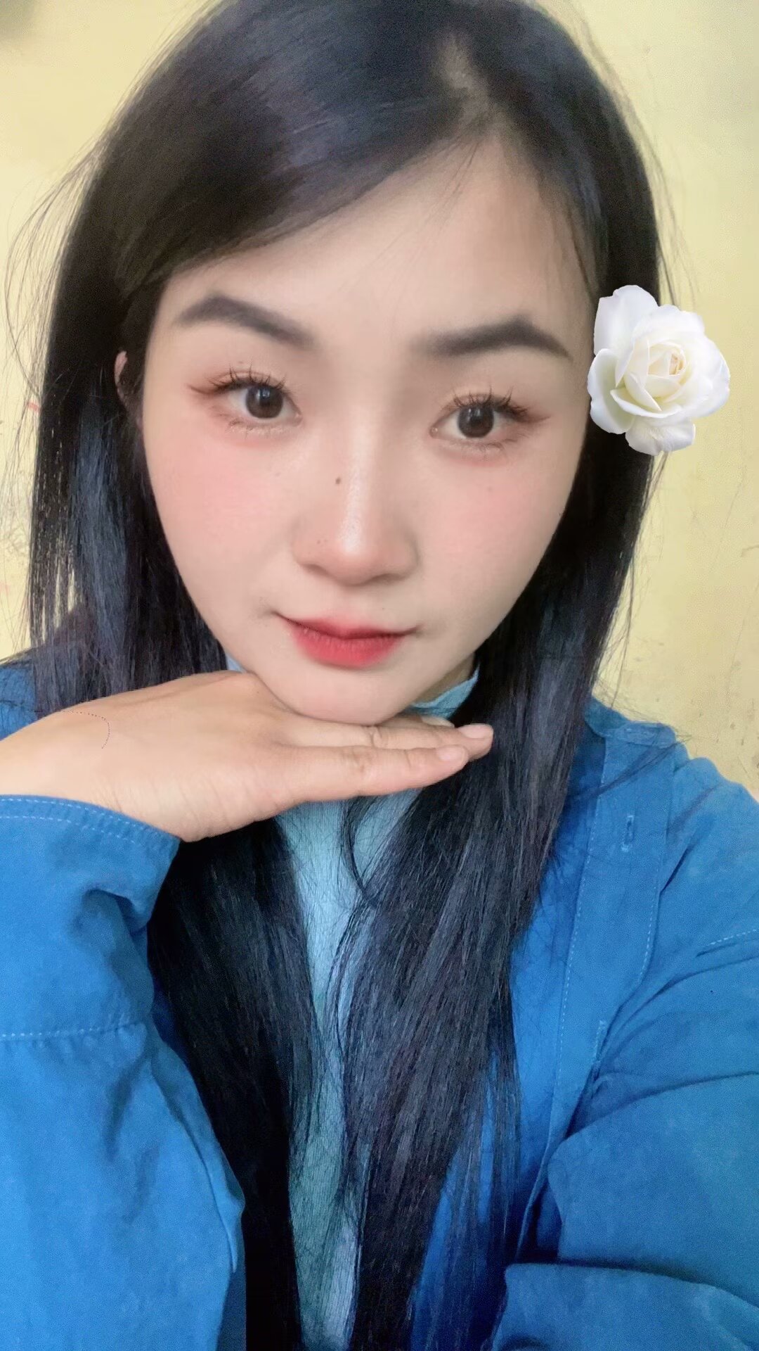 泻火还可还行的小姐姐