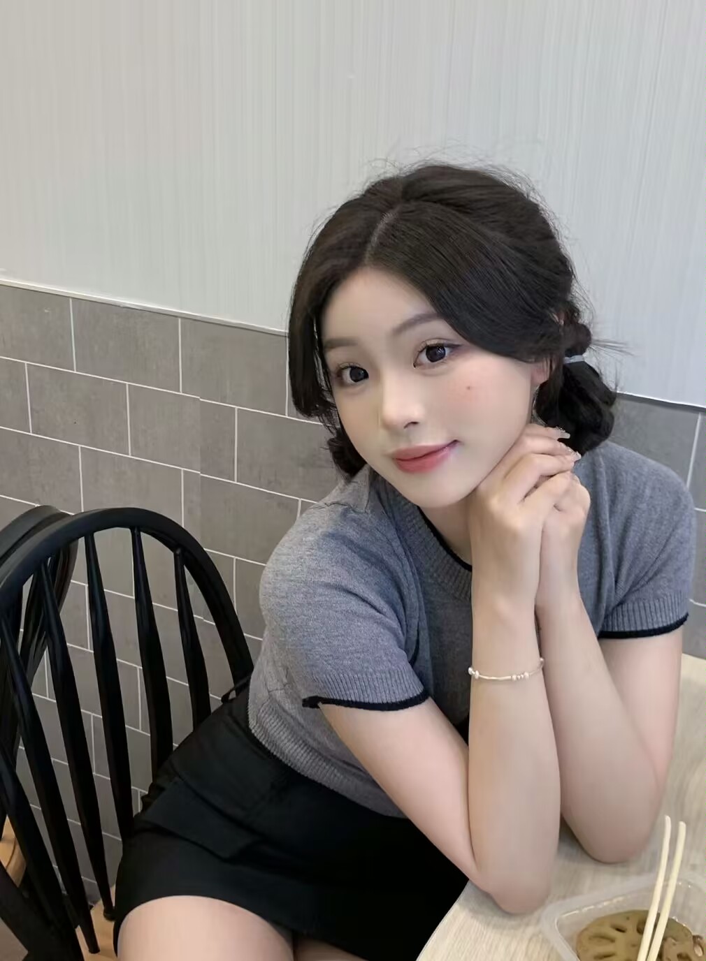 萧山黑丝青妹