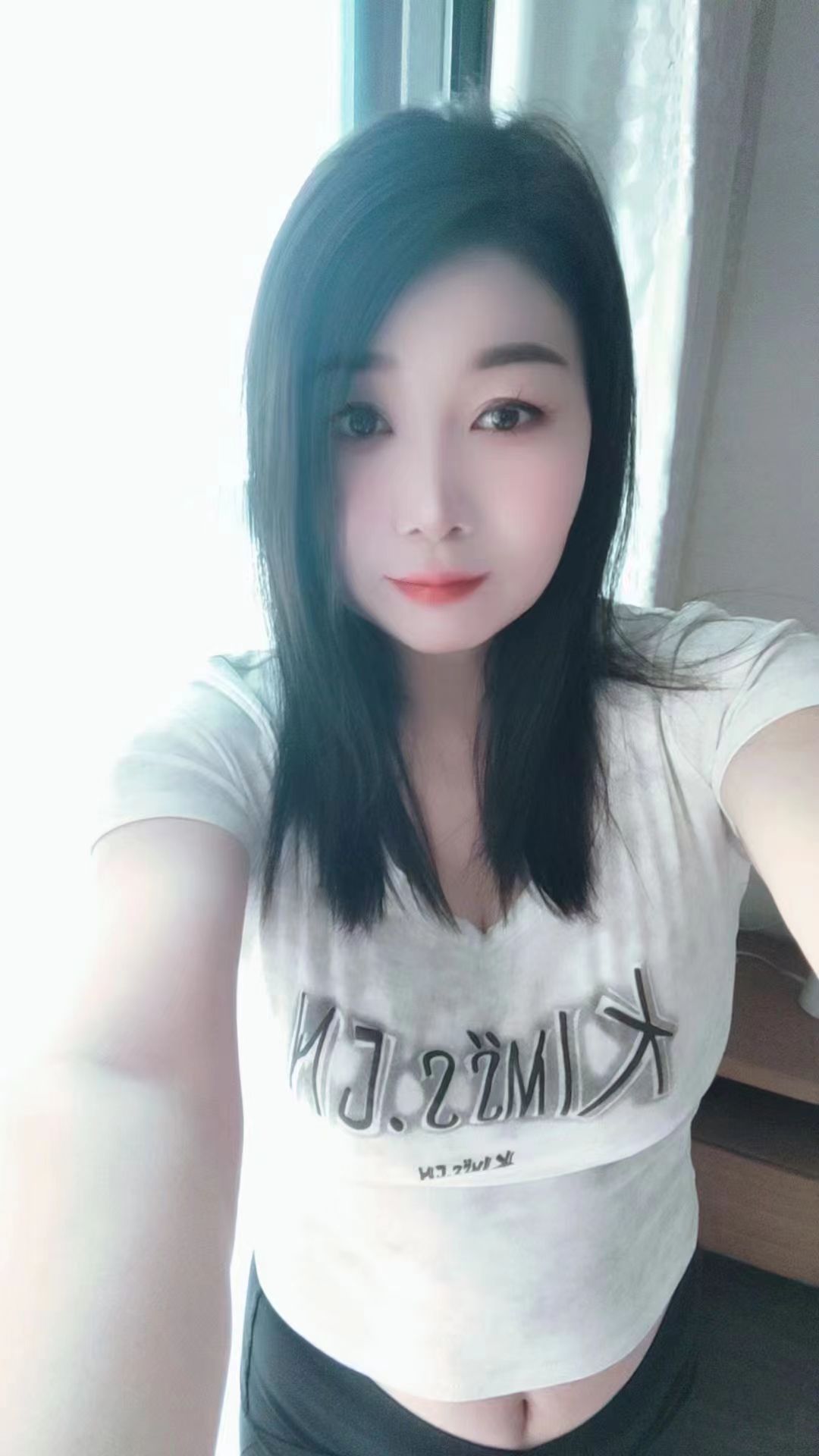 万宝城圆润少妇