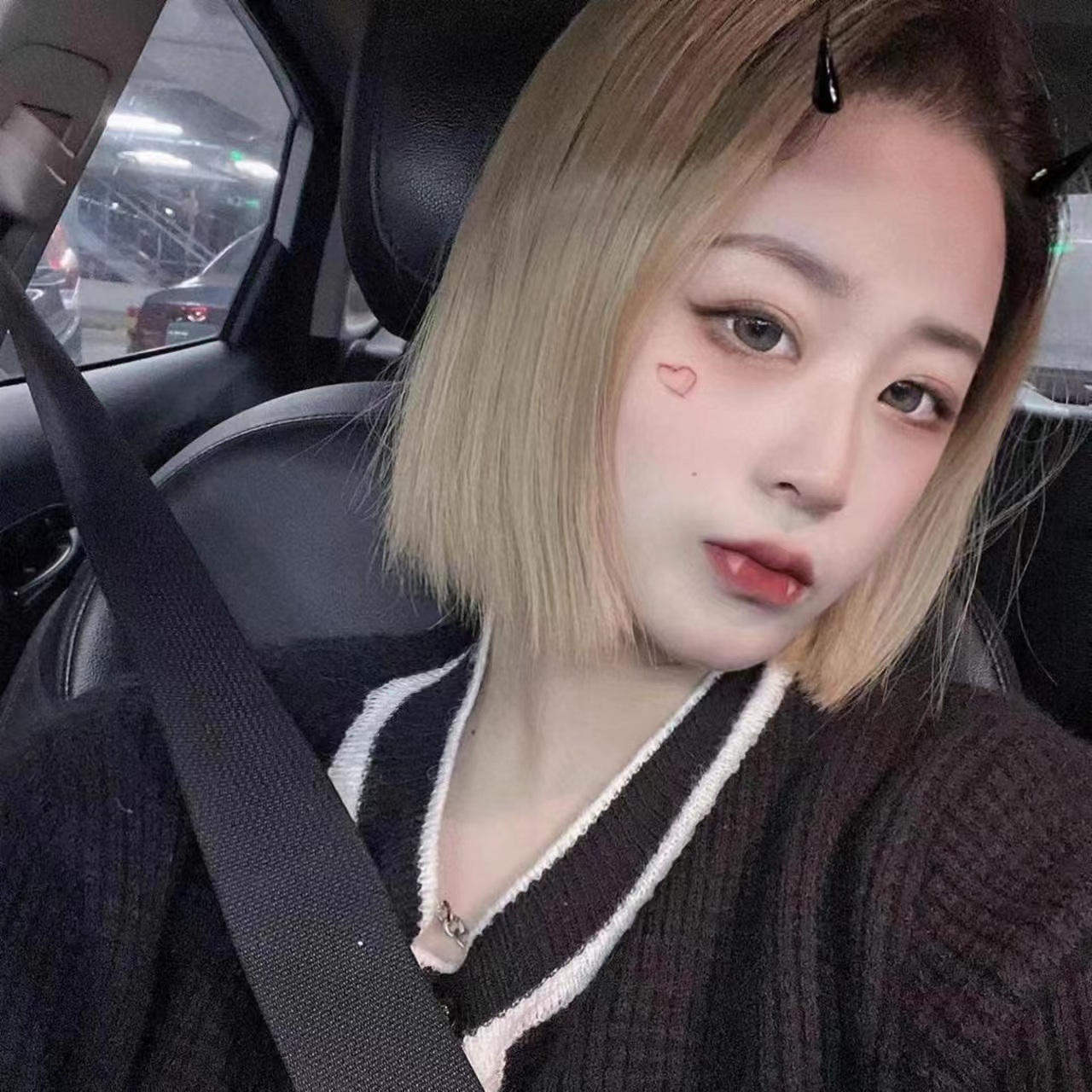 好超级棒很有女朋友的感觉。