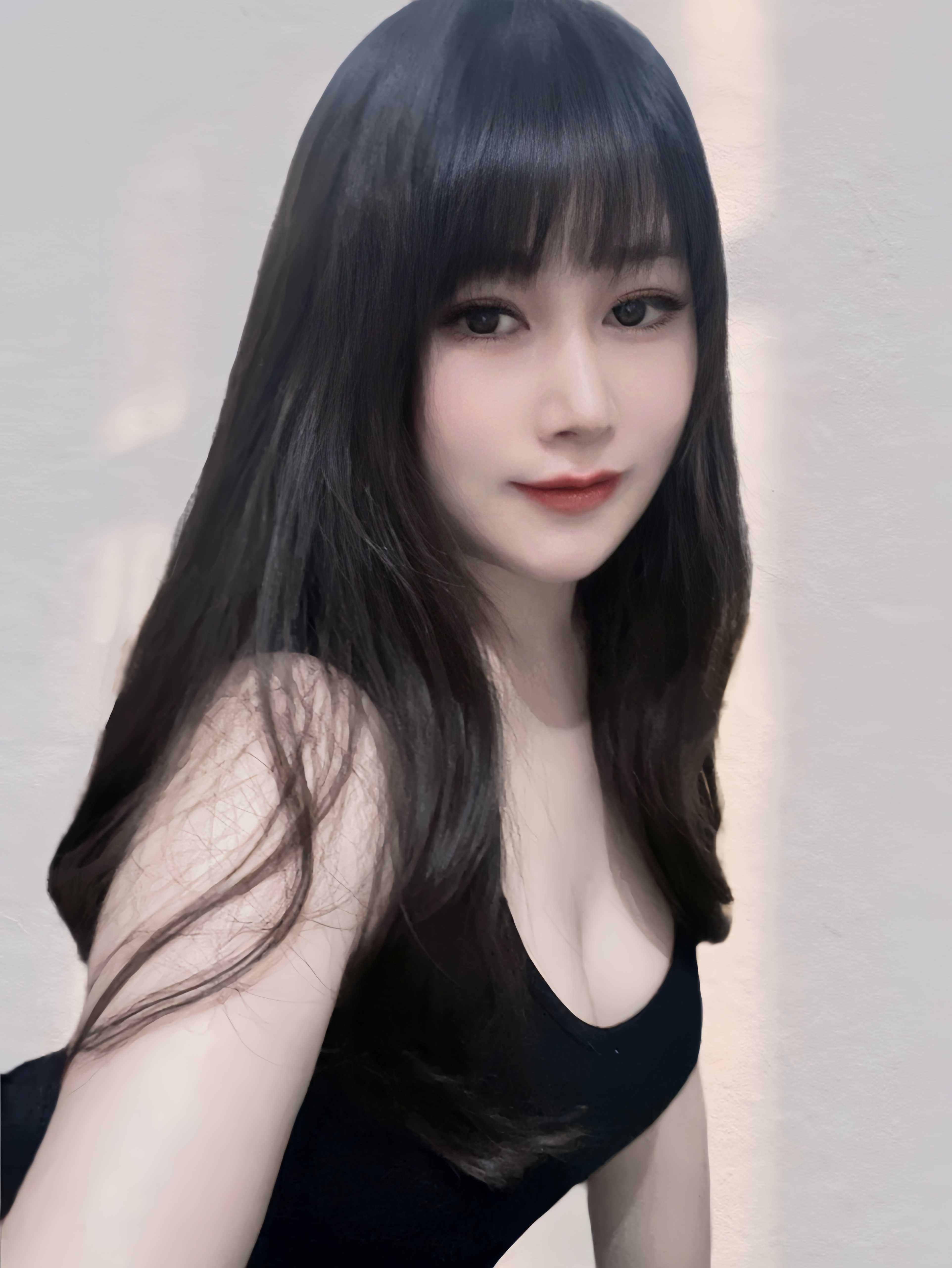 永泰 小小  胸真的好