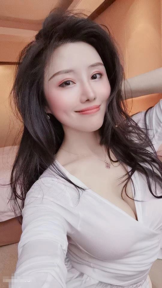 主动一点 不然怎么会遇到这么优秀的