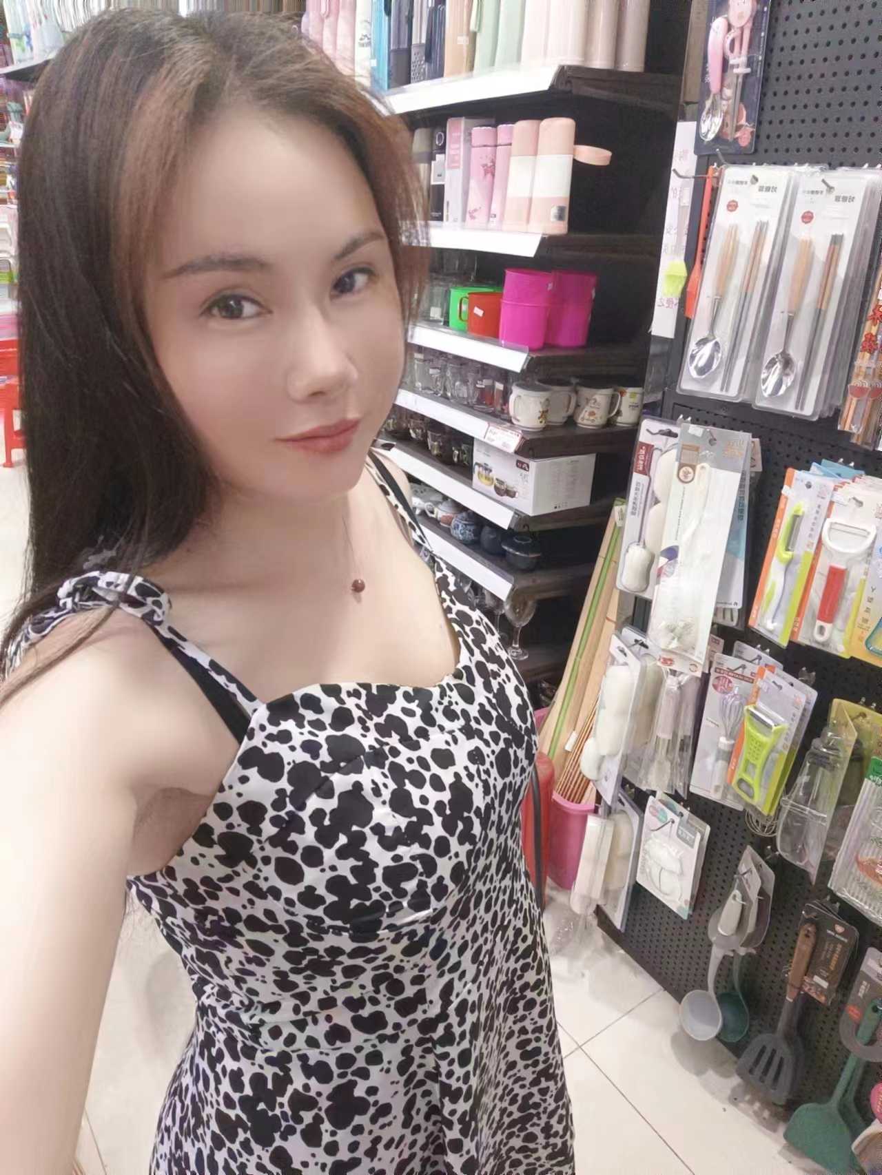 胸大很值得试试的妹妹