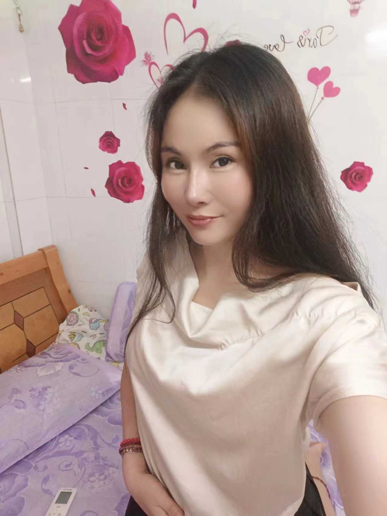 胸大很值得试试的妹妹