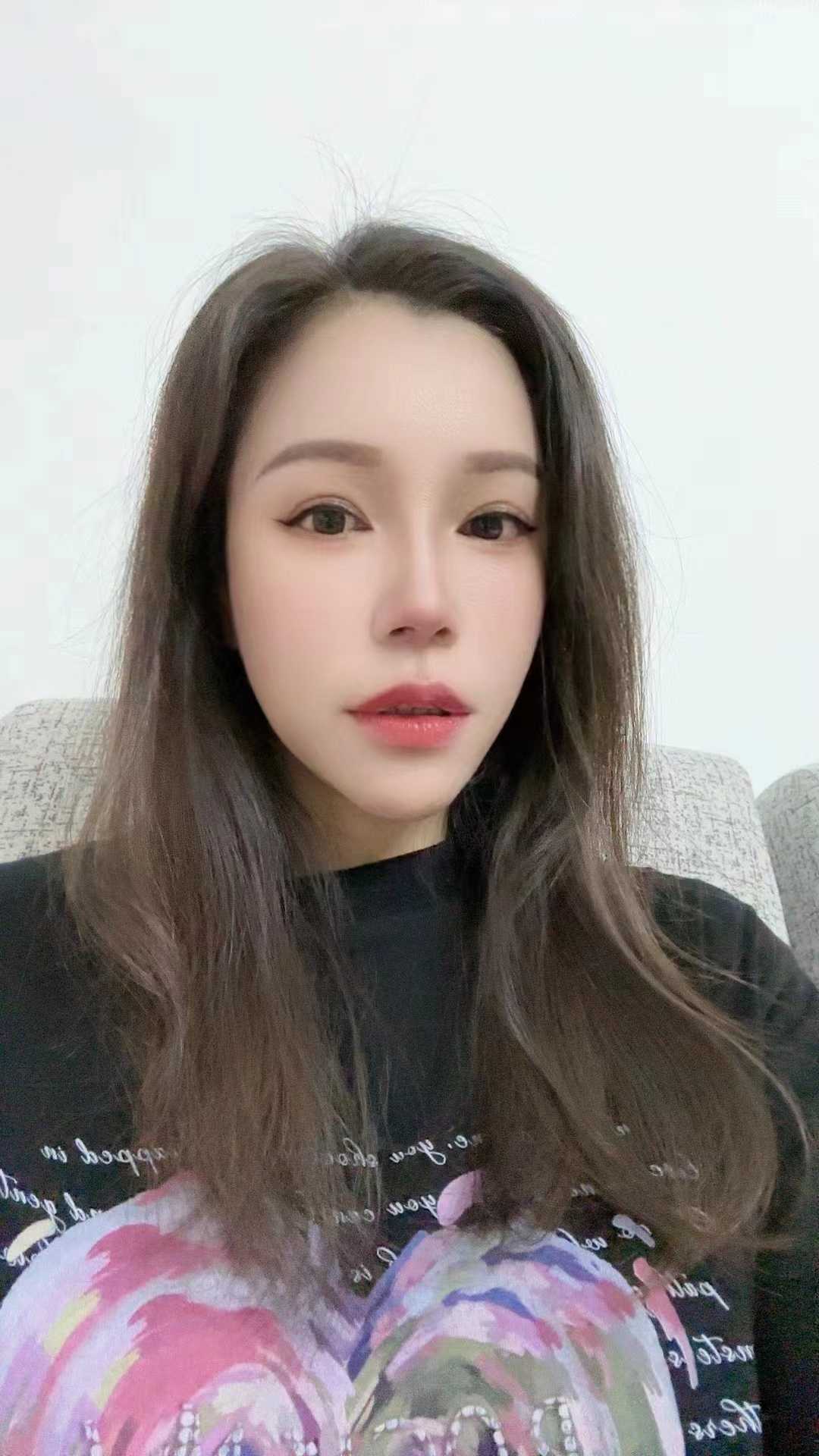 青秀区魅惑勾人玲玲