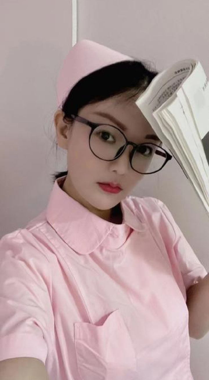 白云惹火护士妹悠悠