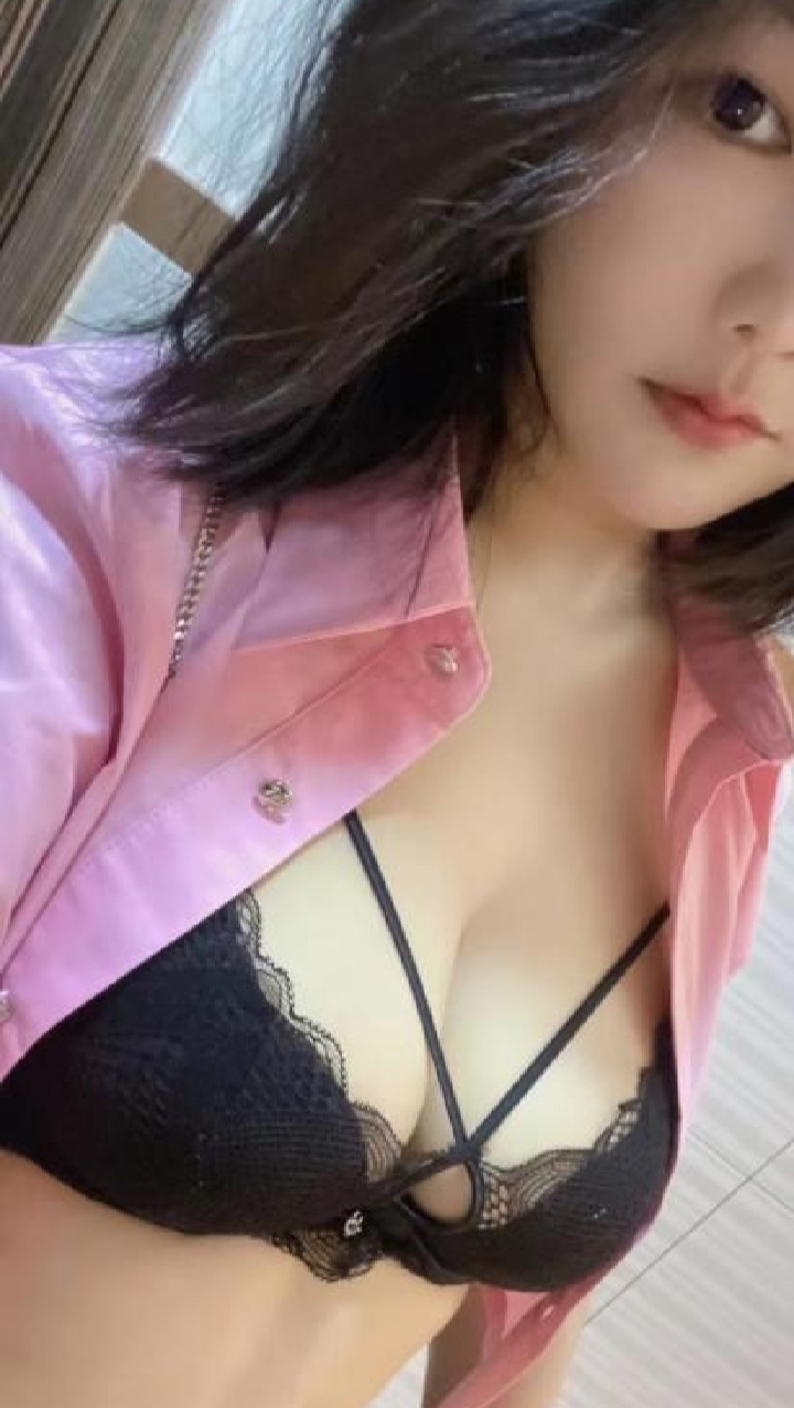 白云惹火护士妹悠悠