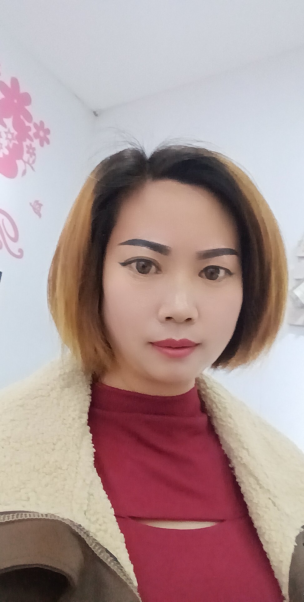 昌硕附近.我是来自云南的少妇。初来咋到希望各位老板多多关注