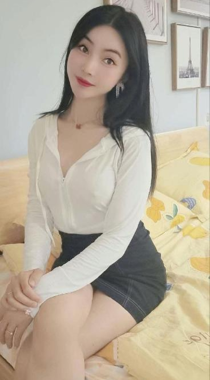 朝阳身材诱人美妞柠檬