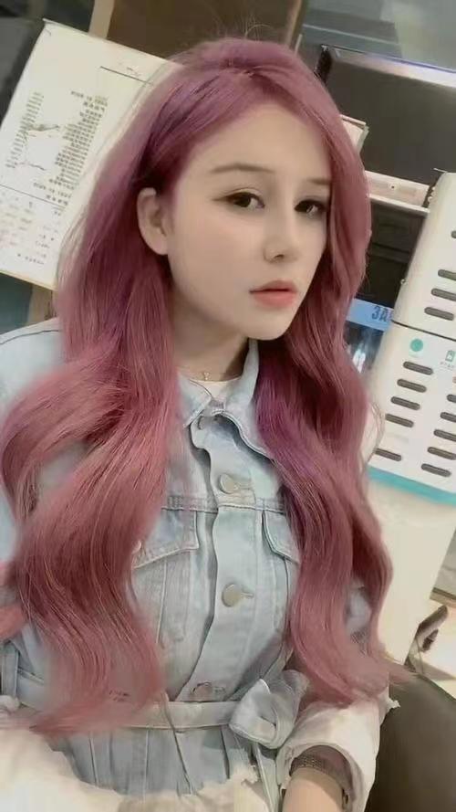 活好，身材可以，长相中等