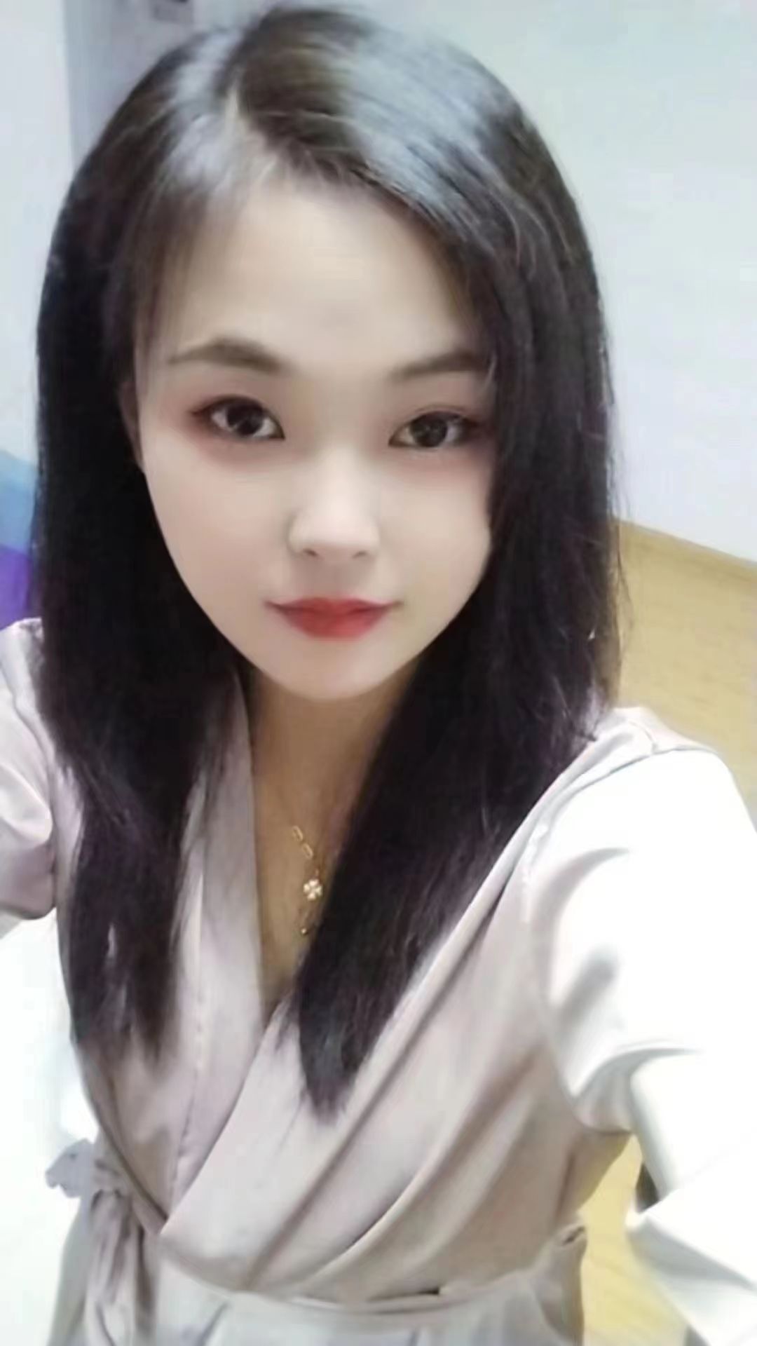 瑶海妩媚火热少妇宛如