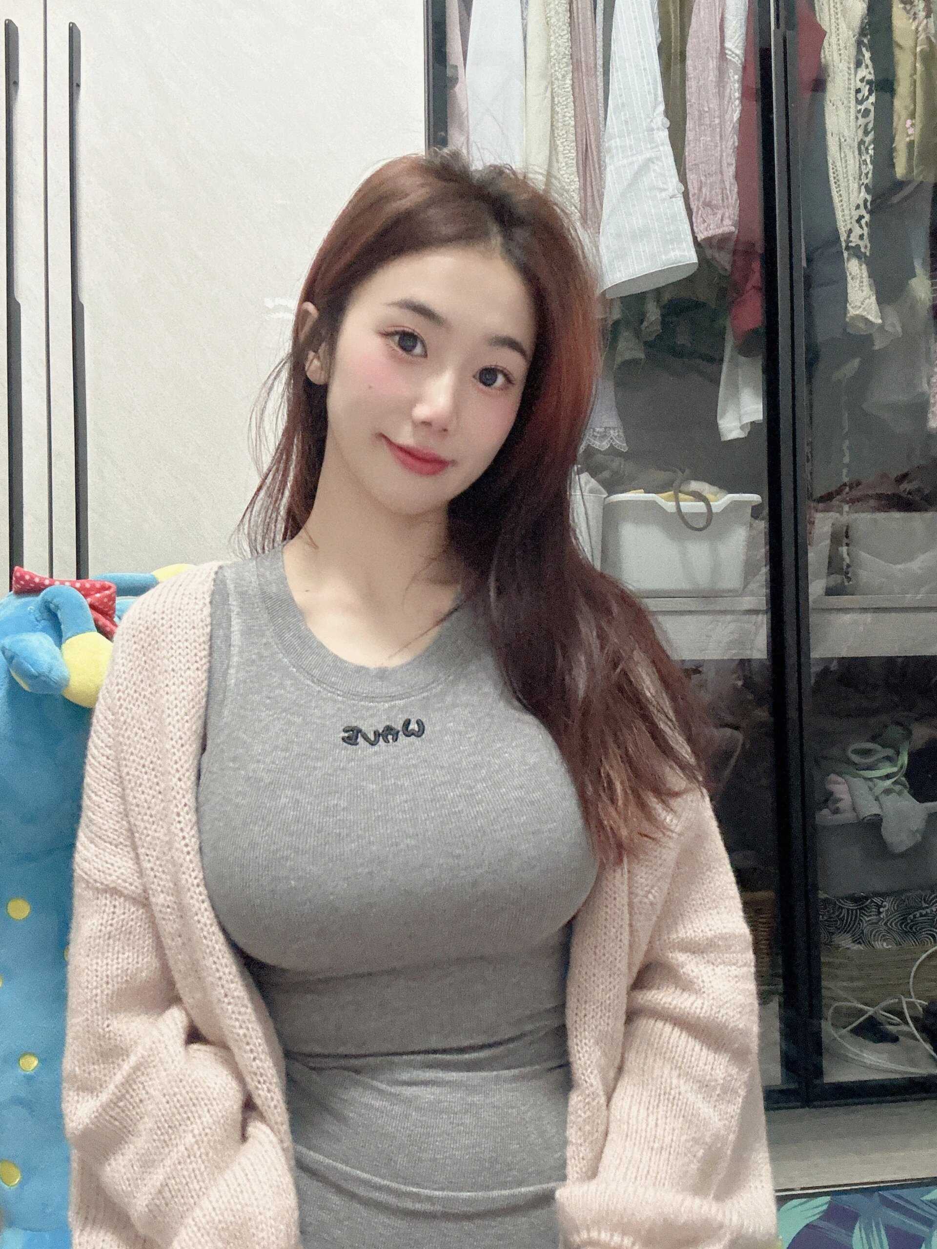 熊大（e罩杯），皮肤雪白 颜值高