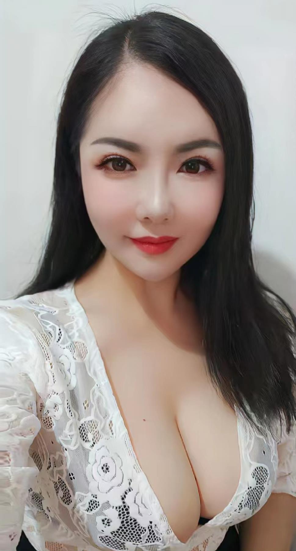 广州丰满大美乳娘子