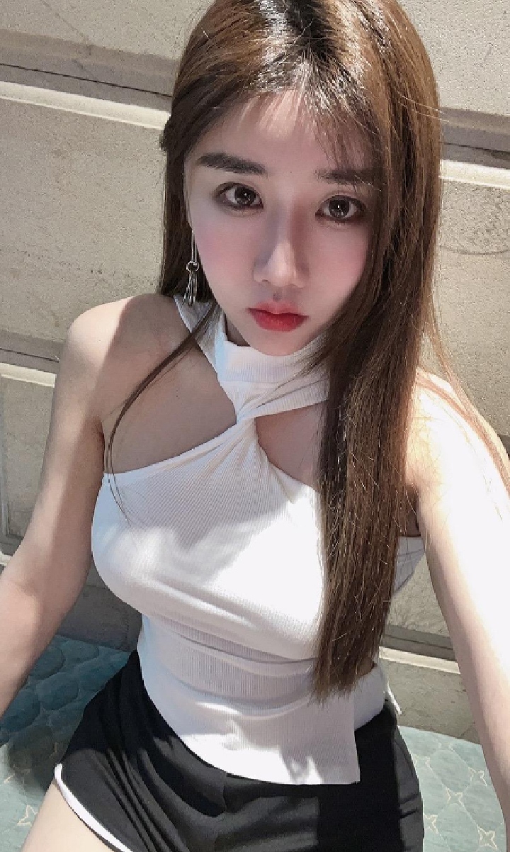 雨花台诱人小美女