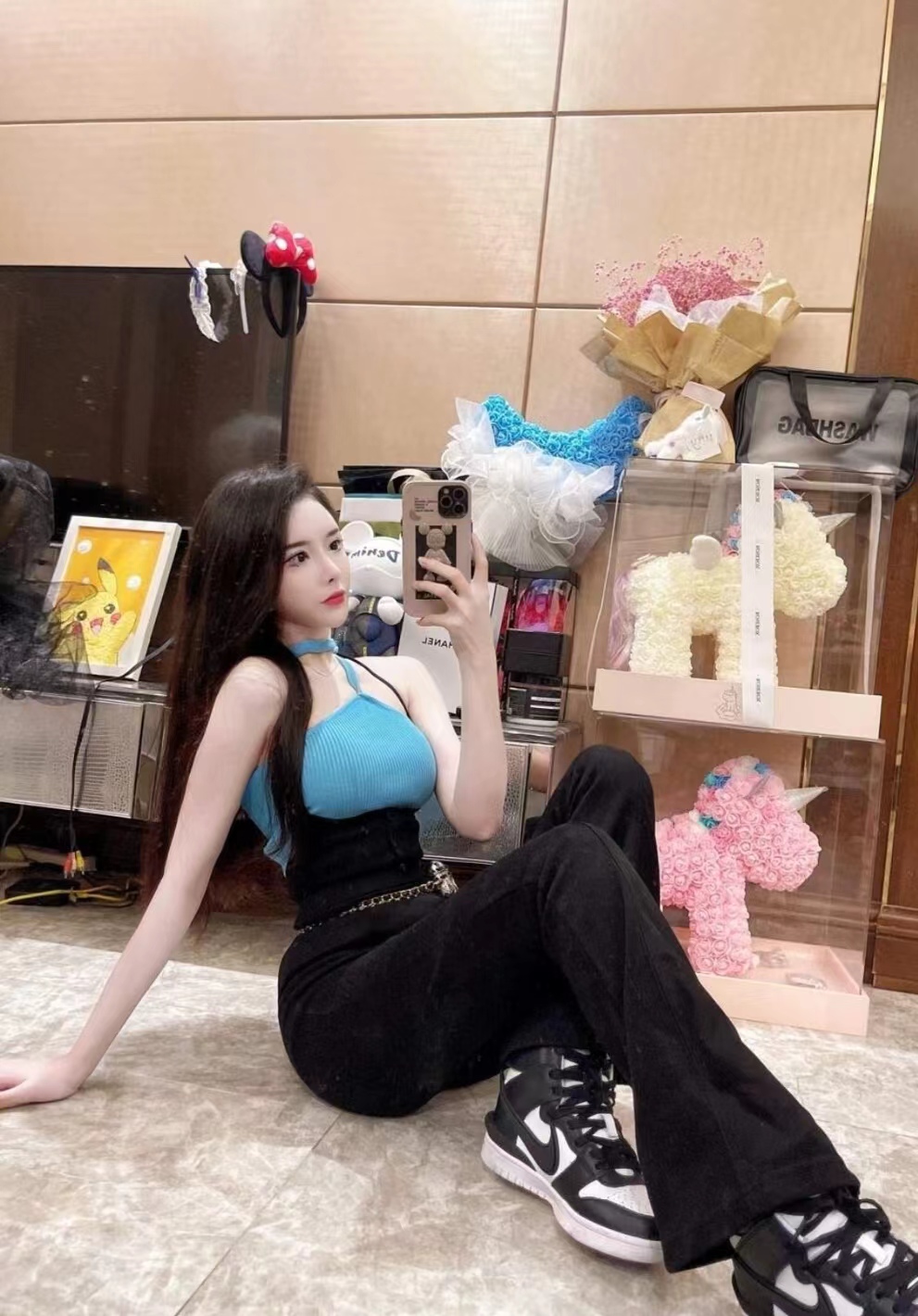 秦淮区会艳舞的小姐姐