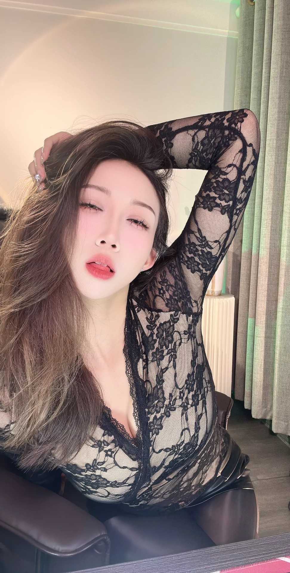 沈河区美腿娜娜老师