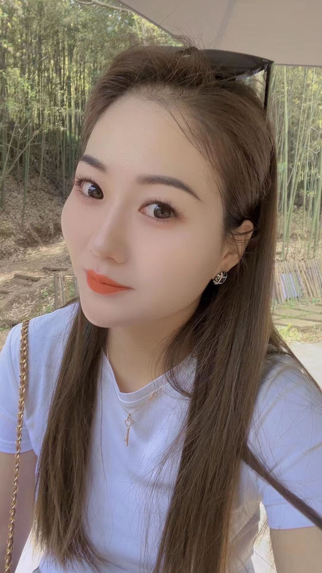 未央区自己租房的小姐姐