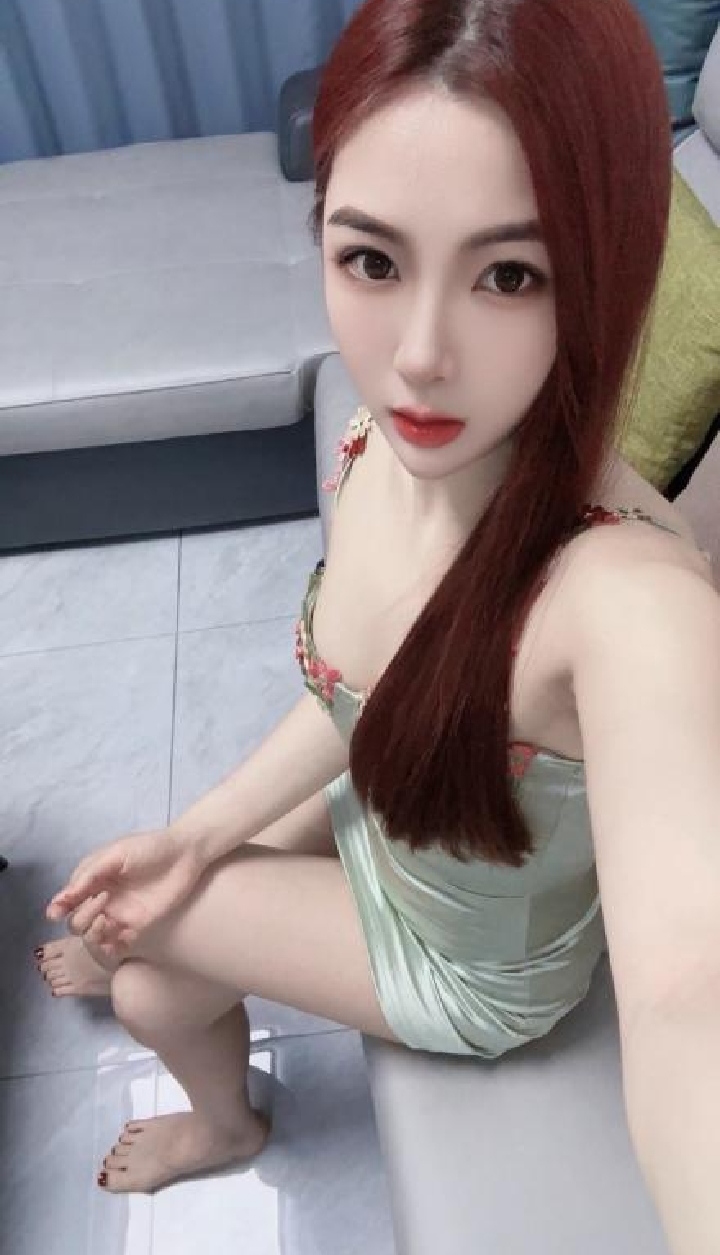 闵行性感长腿美妞