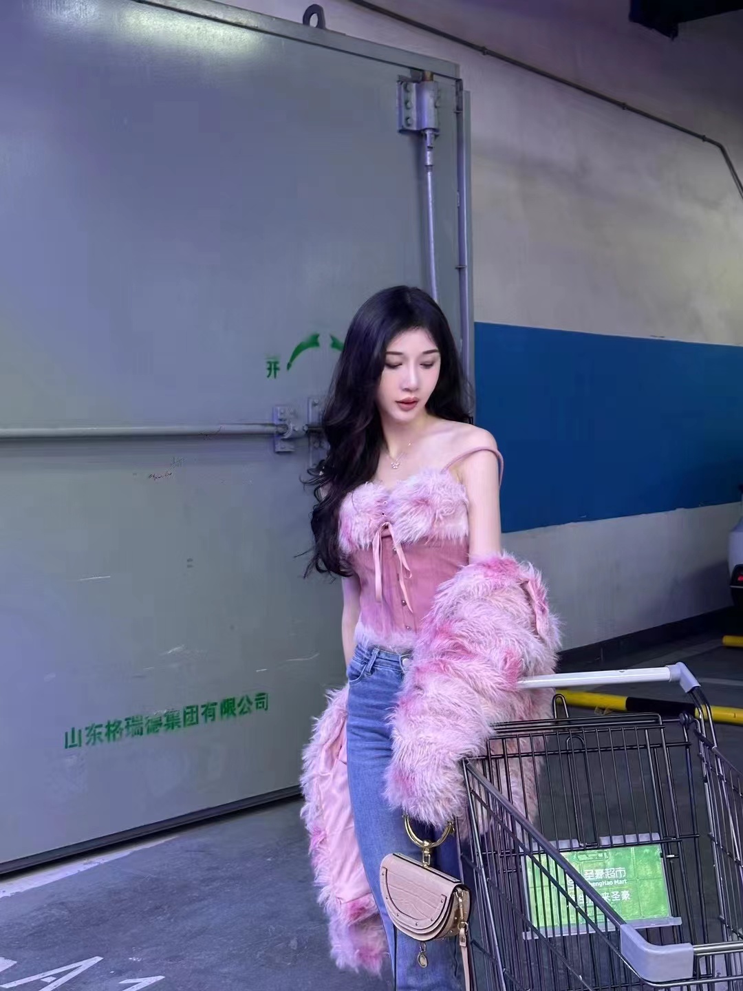 张店大长腿辣妹甜甜