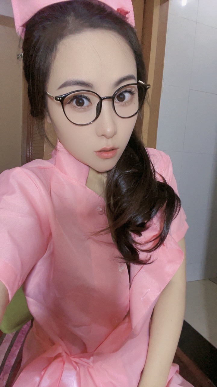 个人自推李可儿