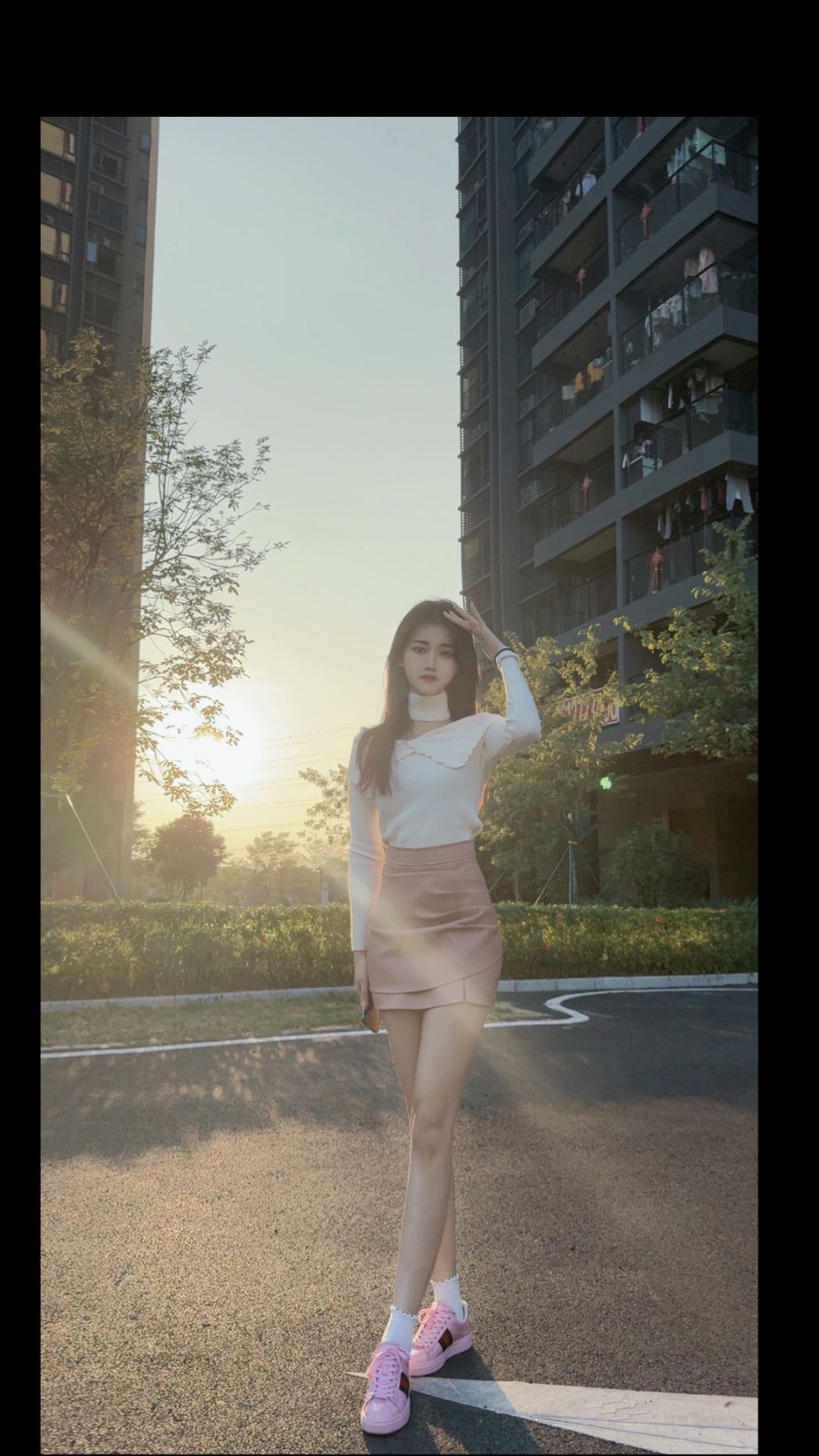 个人兼职美眉 第一次接触 希望哥哥们多关照