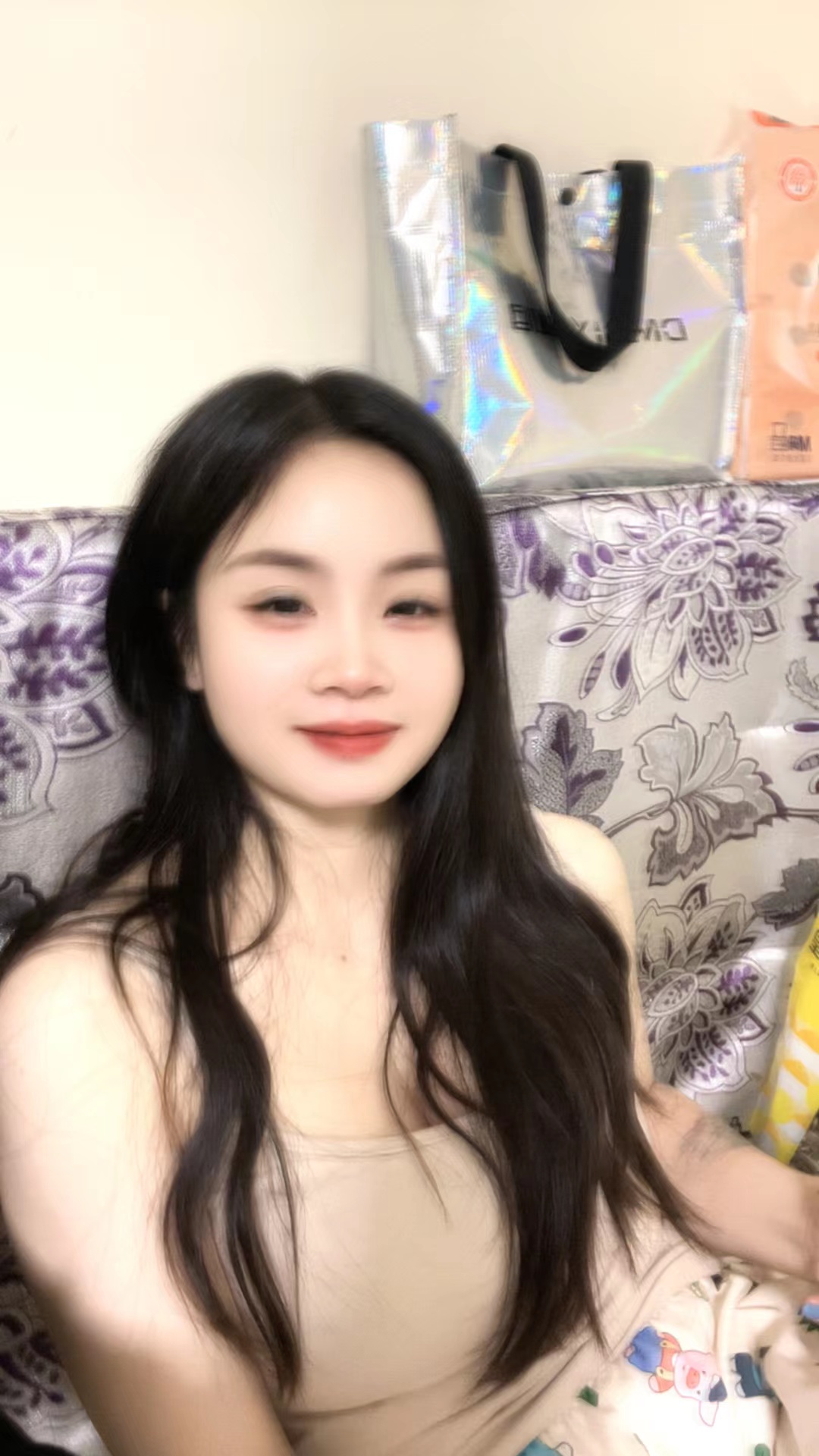 番禺区清纯可爱00后