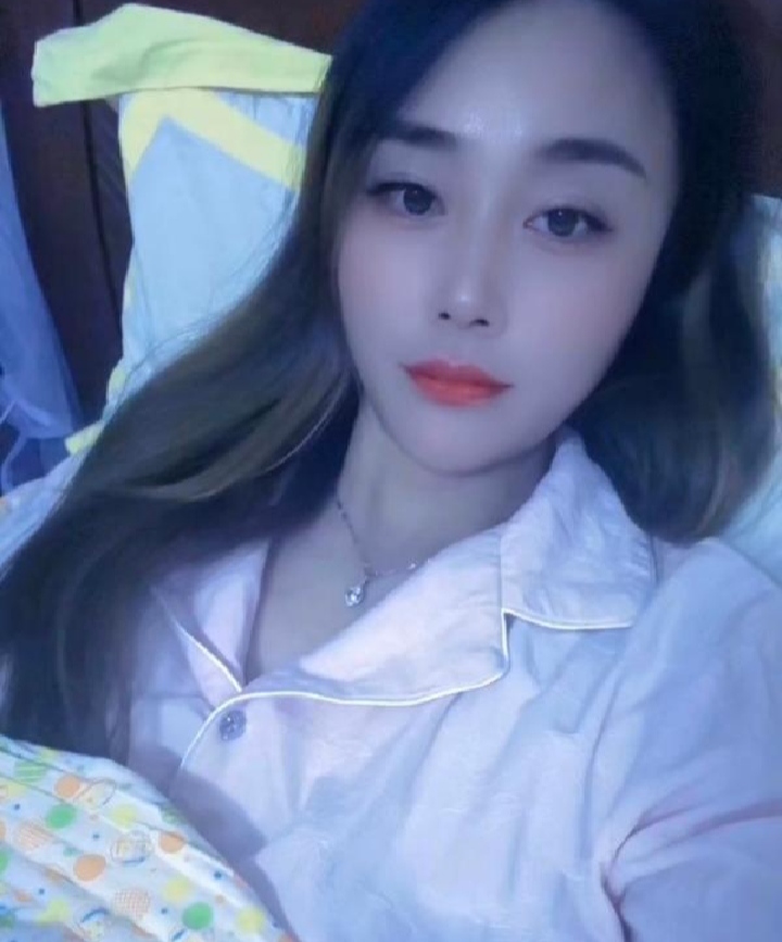 昊天性感惹火少妇