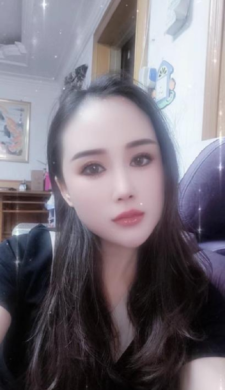 滨海熟女气质媚娘