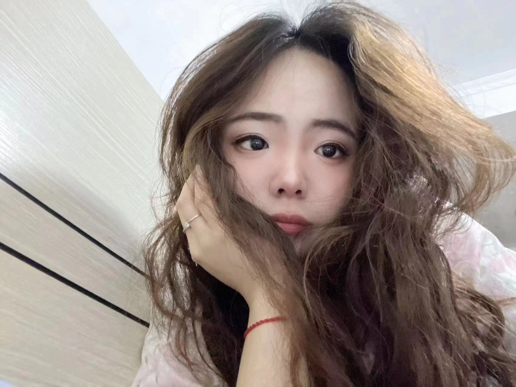 浦口极品身材小美女