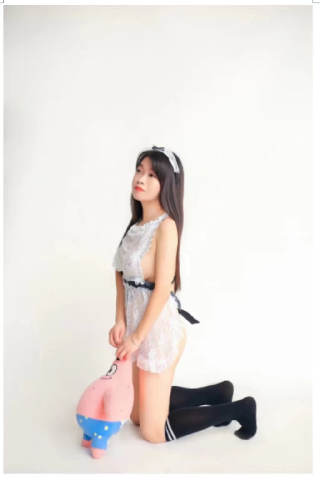 江南西丝袜制服服务妞咩咩