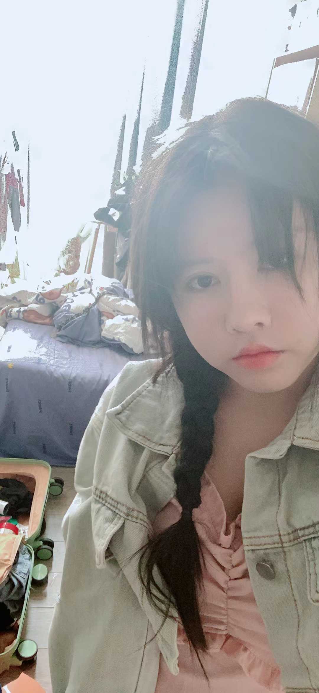 天河清新萌妹小伊