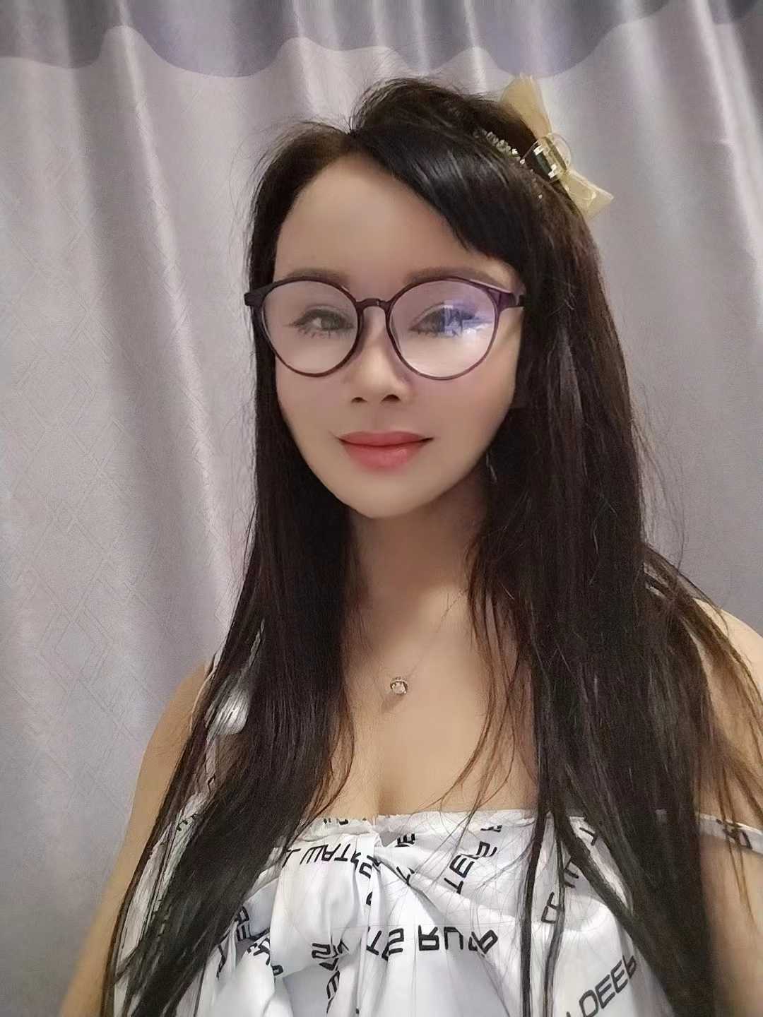 极品尤物喜欢腿的看过来