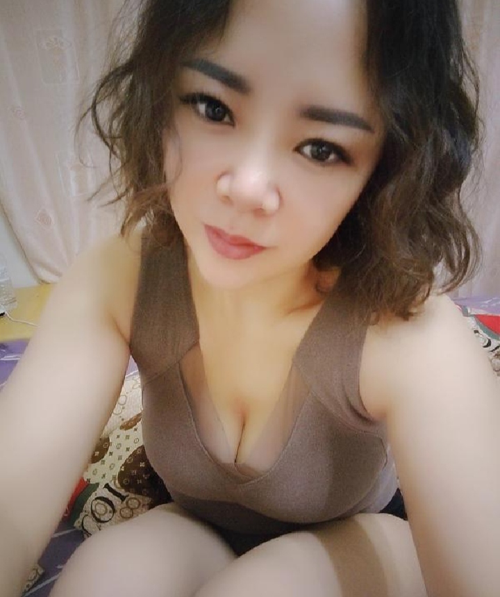 莲池区前凸后翘韵味熟女