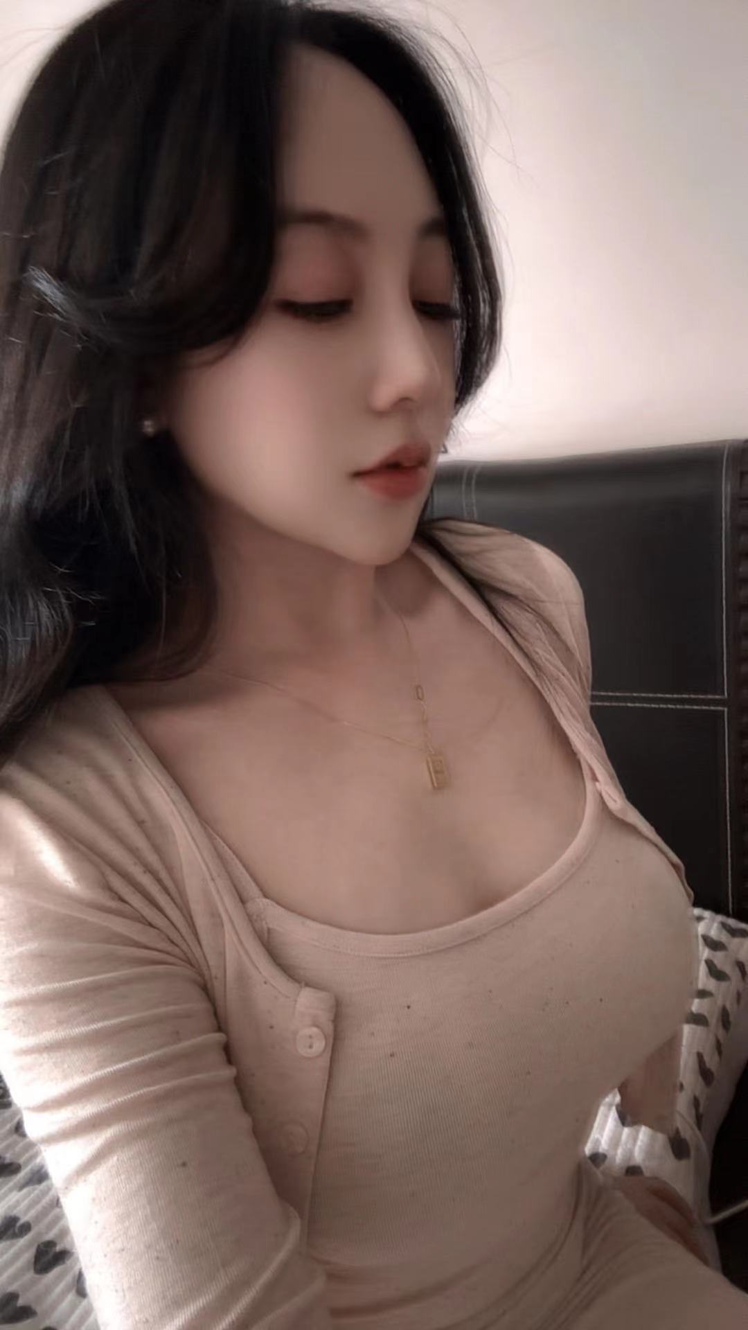 十里堡火辣尤物饱饱