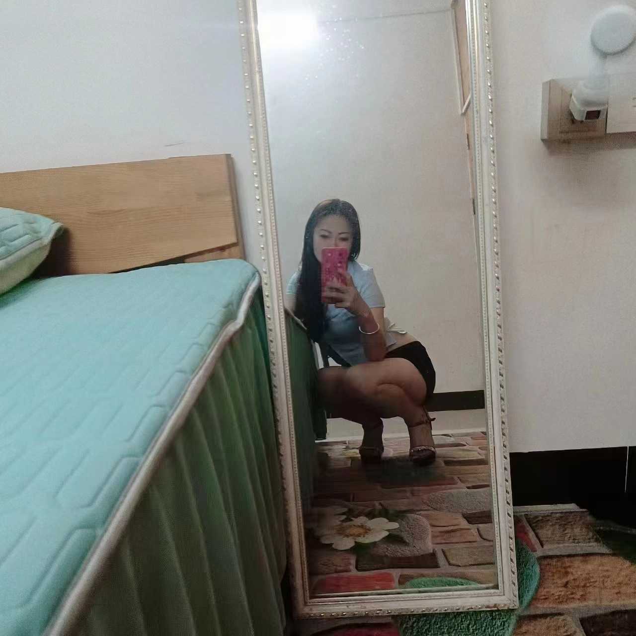 海珠区欲望少妇小云