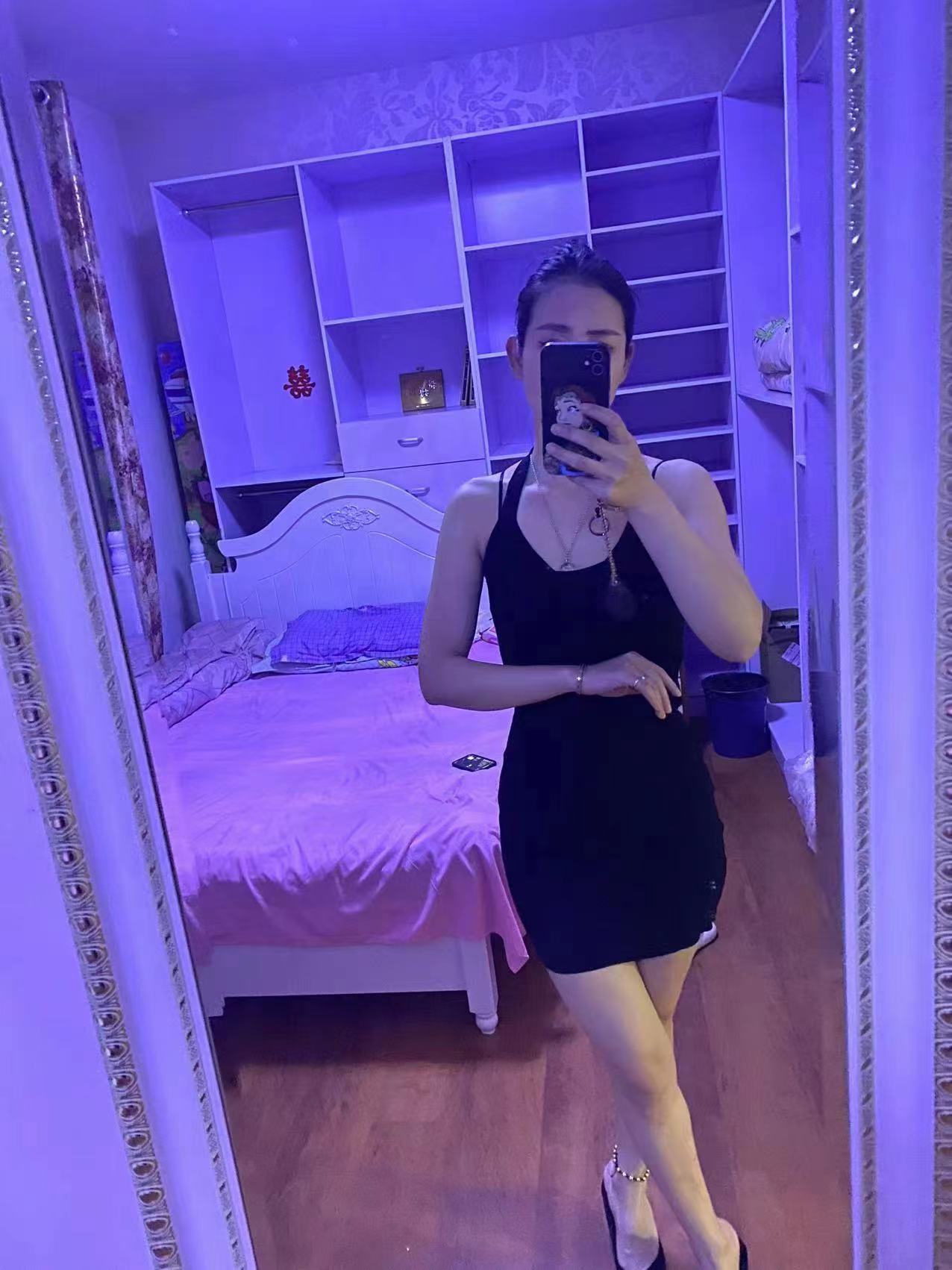 河西火辣大长腿芊芊