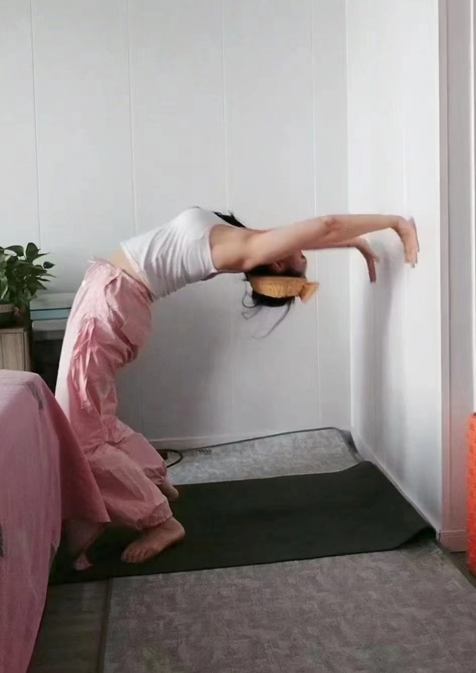 秦淮区火热一线天小姐姐