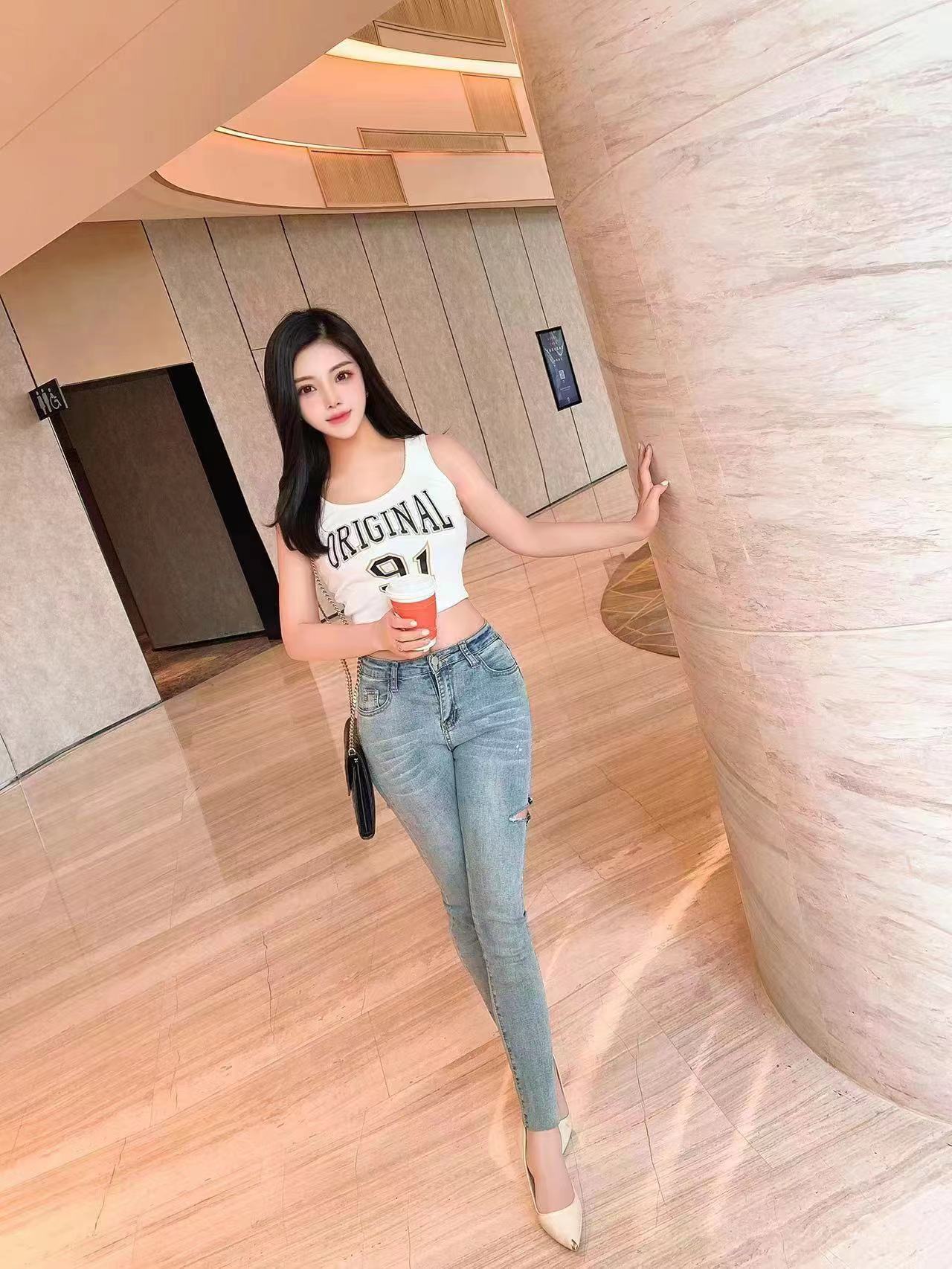 相城区火热大长腿美妞nn