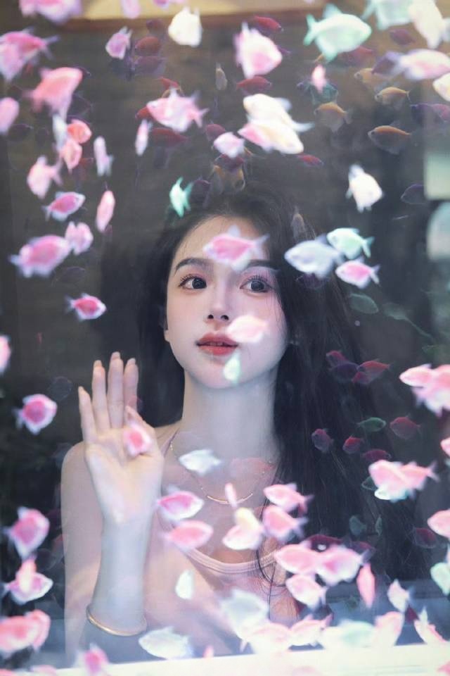 零零后可爱小妹